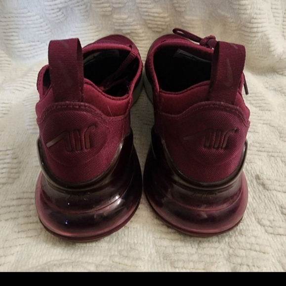 ❤️SOLD❤️ Nike Air Max 270 Bordeaux Wine - Picture 2 of 8